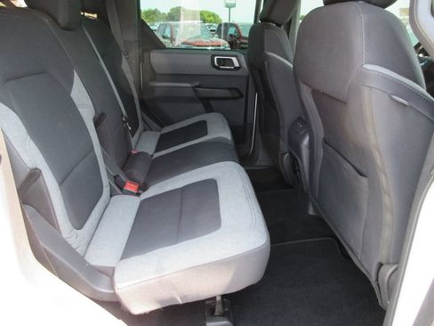 Used 2022 Ford Bronco 4-Door AWD/4WD image 17