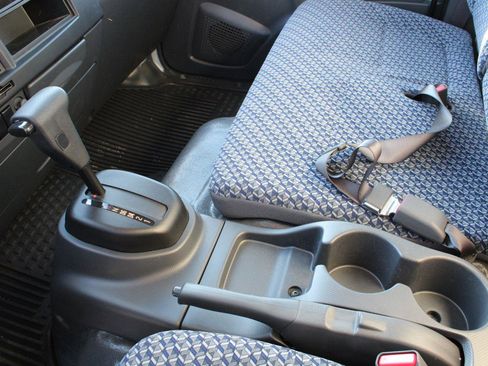 New 2024 Chevrolet Low Cab Forward image 22