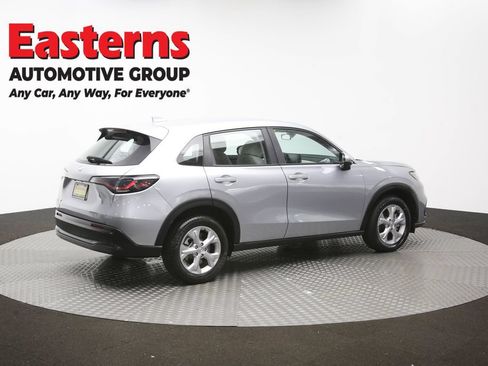Used 2025 Honda HR-V LX image 40