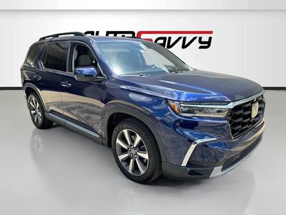 Used 2025 Honda Pilot Elite
