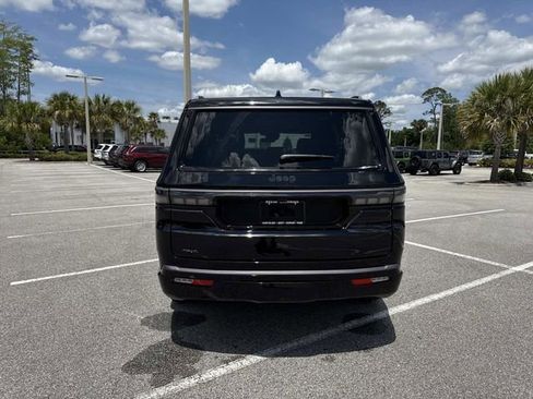 New 2026 Jeep Grand Wagoneer Limited AWD/4WD image 4