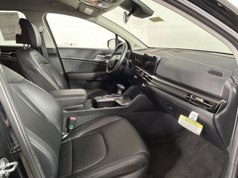 Certified 2026 Kia Sportage EX image 13