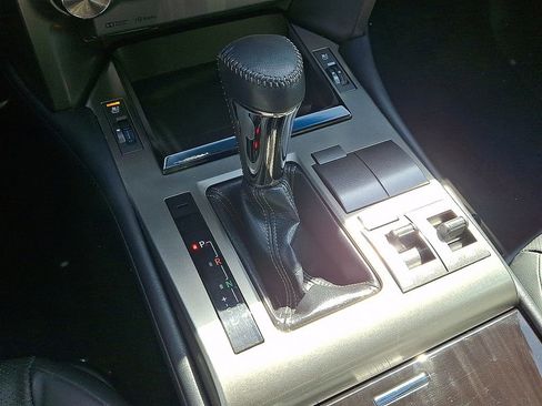 Used 2017 Lexus GX 460 AWD/4WD image 9