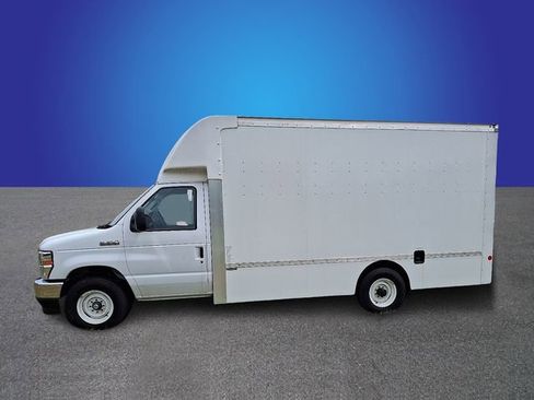 New 2024 Ford E-350 and Econoline 350 Super Duty w/ Driver's Safety Package RWD image 3