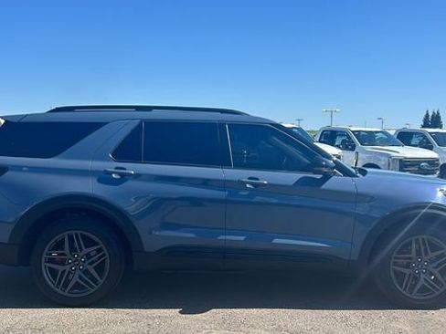 Certified 2025 Ford Explorer ST w/ Sun And Sound Package AWD/4WD image 2