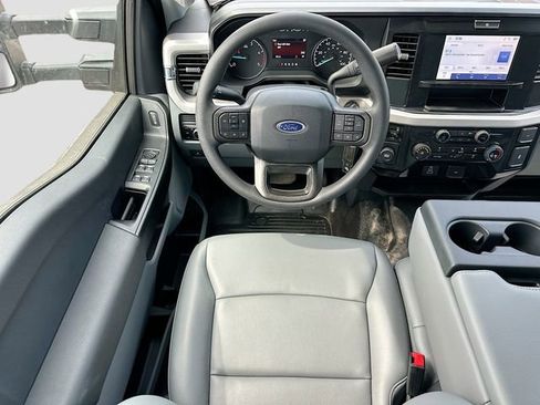 New 2025 Ford F550 2WD Crew Cab Super Duty image 17
