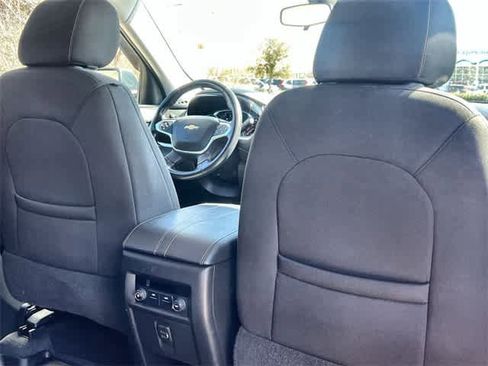 Used 2021 Chevrolet Traverse LT image 13