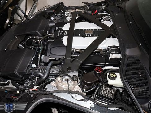 Used 2022 Aston Martin DBS Superleggera image 39