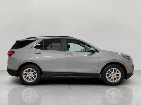Used 2024 Chevrolet Equinox LT image 11