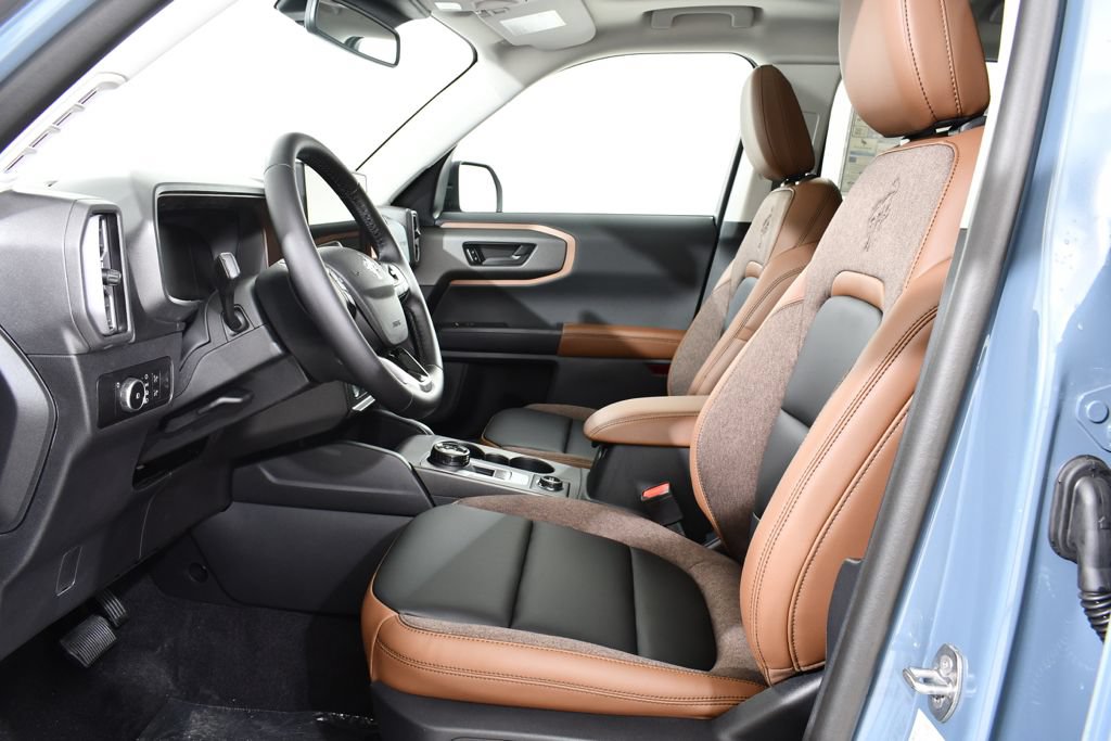 New 2026 Ford Bronco Sport Outer Banks w/ Outer Banks Tech Package+ AWD/4WD image 6