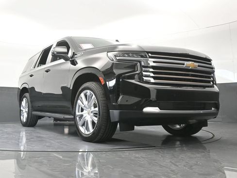 Used 2023 Chevrolet Tahoe High Country AWD/4WD image 82