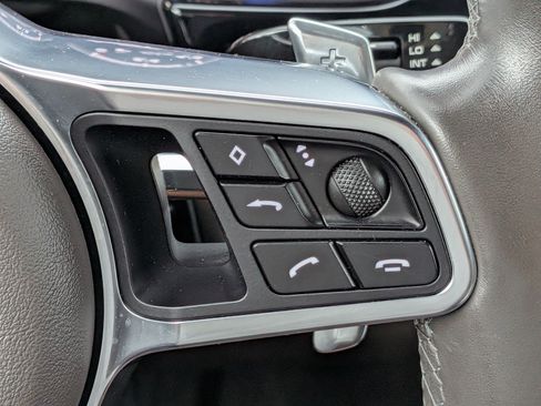 Used 2019 Porsche Panamera 4 AWD/4WD image 25