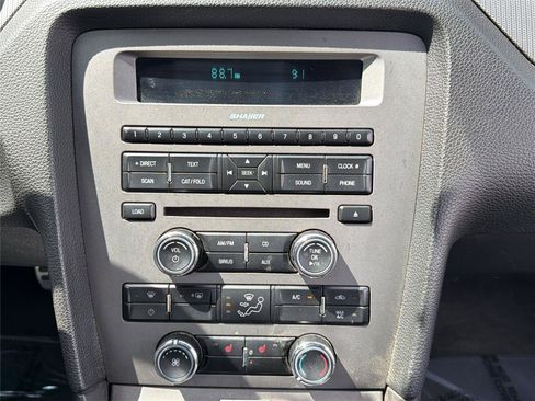 Used 2011 Ford Mustang GT Premium w/ Comfort Pkg RWD image 18