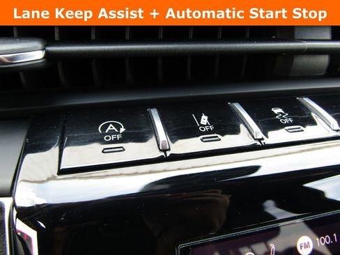 Used 2024 Jeep Grand Cherokee L Altitude image 9