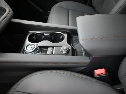 New 2026 Ford Explorer Active w/ Active Comfort Package image 20