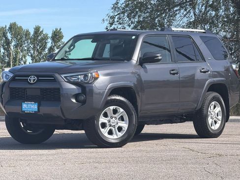 Used 2023 Toyota 4Runner SR5 Premium w/ Moonroof Package AWD/4WD image 1