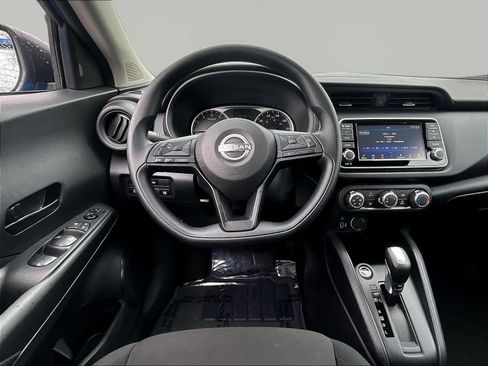 Certified 2025 Nissan Kicks Play S FWD image 8