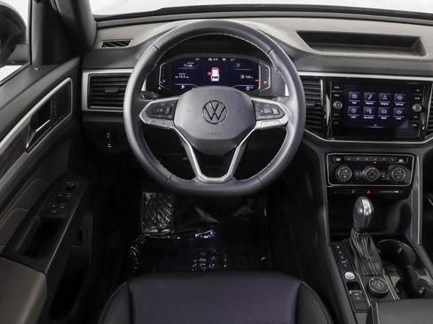 Used 2023 Volkswagen Atlas Cross Sport SE w/ Panoramic Sunroof Package AWD/4WD image 38
