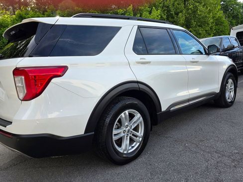 Used 2021 Ford Explorer XLT w/ Equipment Group 202A RWD image 35