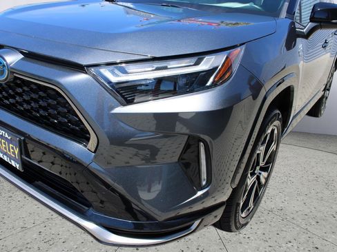 Used 2023 Toyota RAV4 XSE w/ Weather Package AWD/4WD image 10