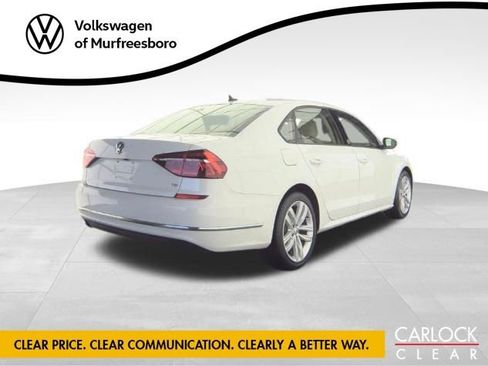 Used 2019 Volkswagen Passat 2.0T Wolfsburg w/ Wheels & Sunroof Package image 4