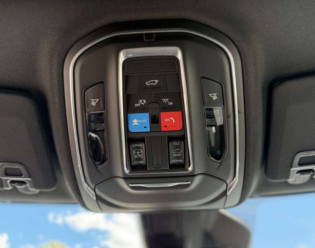 New 2026 Jeep Grand Cherokee Laredo X AWD/4WD image 27