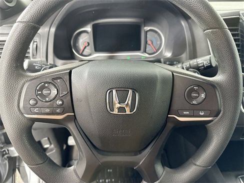 Used 2021 Honda Passport Sport image 18