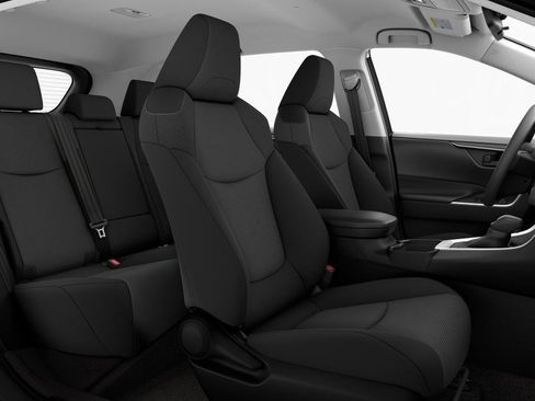 New 2025 Toyota RAV4 LE image 6