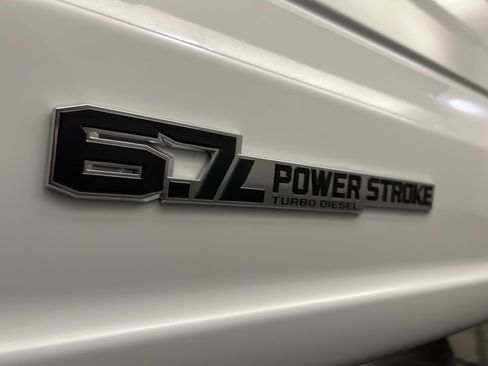 New 2025 Ford F550 4x4 Regular Cab Super Duty image 27