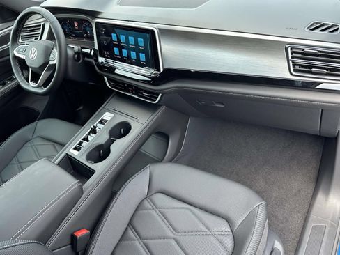 New 2026 Volkswagen Atlas Cross Sport SE AWD/4WD image 12