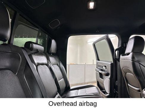 Used 2025 RAM 1500 Laramie AWD/4WD image 31