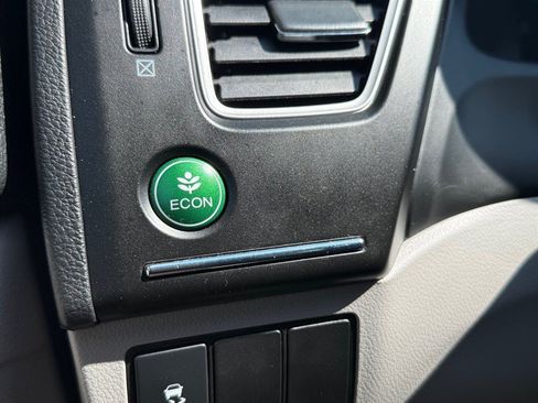 Used 2015 Honda Civic LX image 26