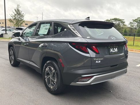 New 2026 Hyundai Tucson Blue SE FWD image 4