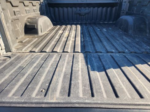 Used 2025 Chevrolet Silverado 1500 LT Trail Boss w/ Convenience Package II image 33