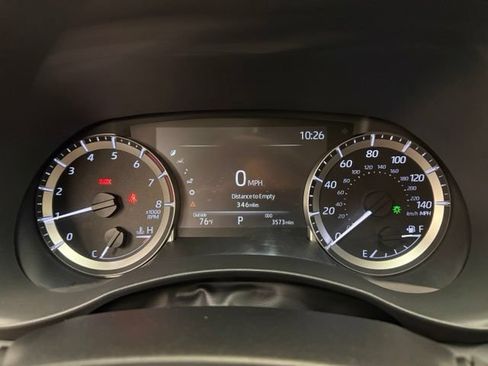 Used 2023 Toyota Highlander XLE AWD/4WD image 14