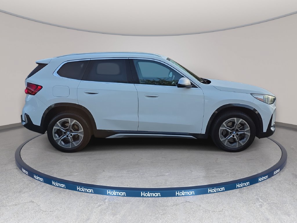 Used 2024 BMW X1 xDrive28i w/ Convenience Package AWD/4WD image 5