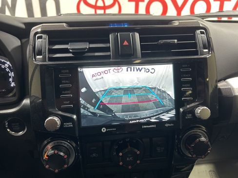 Used 2022 Toyota 4Runner TRD Off-Road Premium image 33