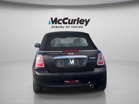 Used 2014 MINI Cooper Convertible image 4