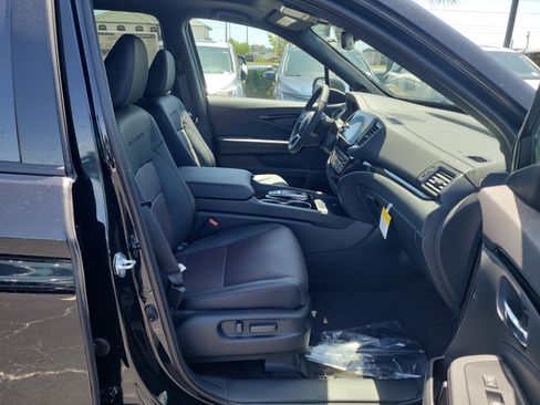 New 2026 Honda Ridgeline Black Edition image 8