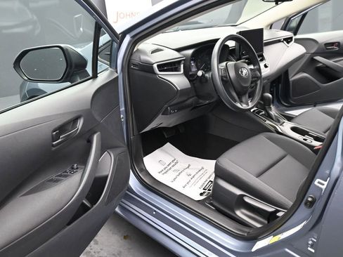 Used 2024 Toyota Corolla LE image 15