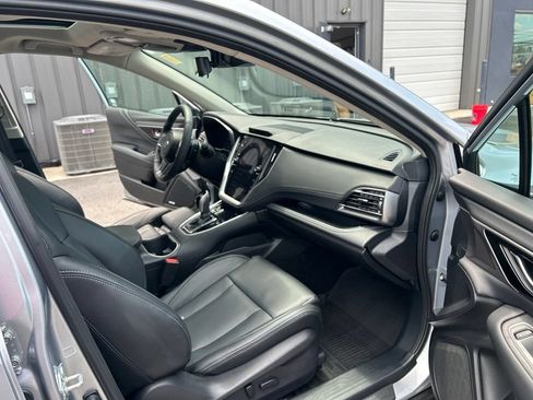Used 2025 Subaru Outback Touring XT w/ Popular Package #2 AWD/4WD image 29
