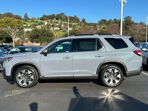 New 2026 Honda Pilot Elite image 6