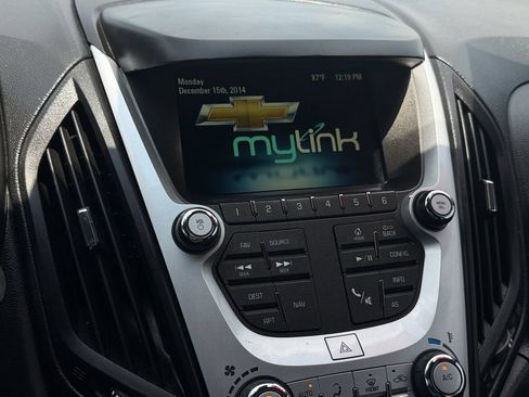Used 2016 Chevrolet Equinox LTZ w/ Enhanced Convenience Package FWD image 26