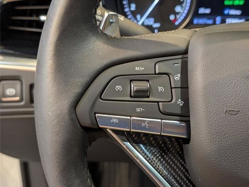 Used 2024 Cadillac XT6 Sport w/ Technology Package image 26