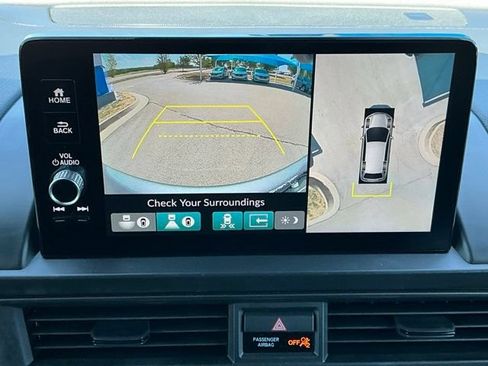 Certified 2025 Honda Pilot TrailSport image 15