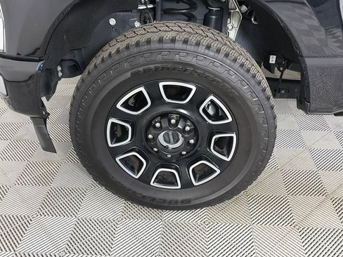 Certified 2024 Ford F350 Platinum w/ FX4 Off-Road Package image 8