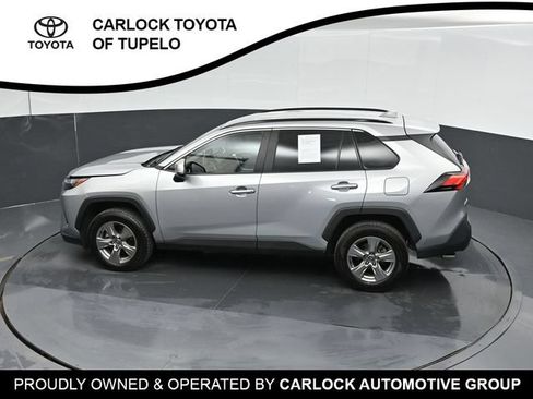 Used 2025 Toyota RAV4 XLE FWD image 51