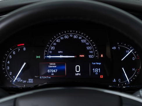 Used 2017 Cadillac XT5 Premium Luxury image 18