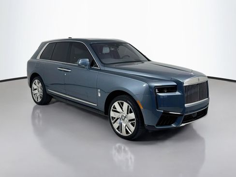 Certified 2026 Rolls-Royce Cullinan AWD/4WD image 1