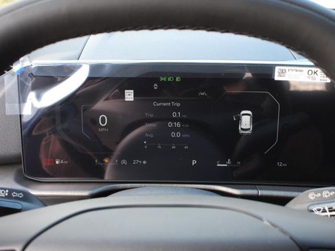 New 2026 Kia Sportage X-Line w/ X-Line Technology Package AWD/4WD image 13